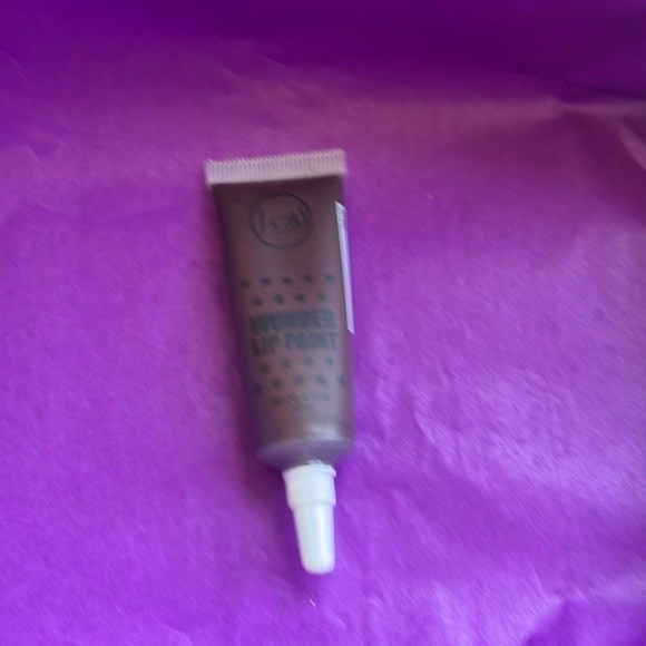 🌈Bundle Sale-Add 4 items for $5 each!🌟 Wonder Lip Paint - Picture 2 of 4